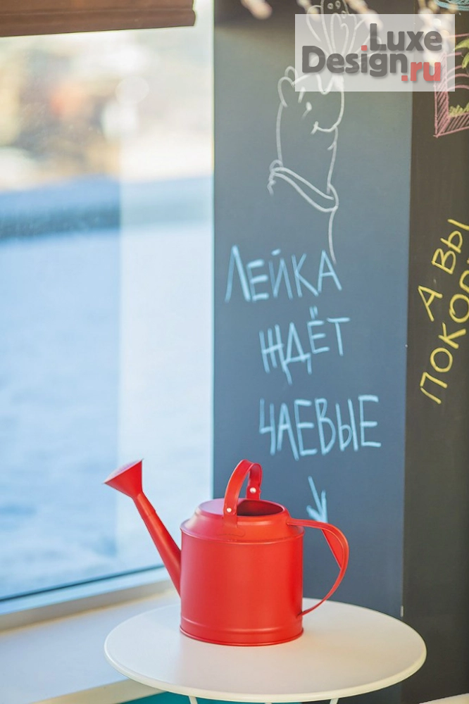 Дизайн интерьера офиса "Клуб хорошего интерьера Белый Глянец" (фото 3)