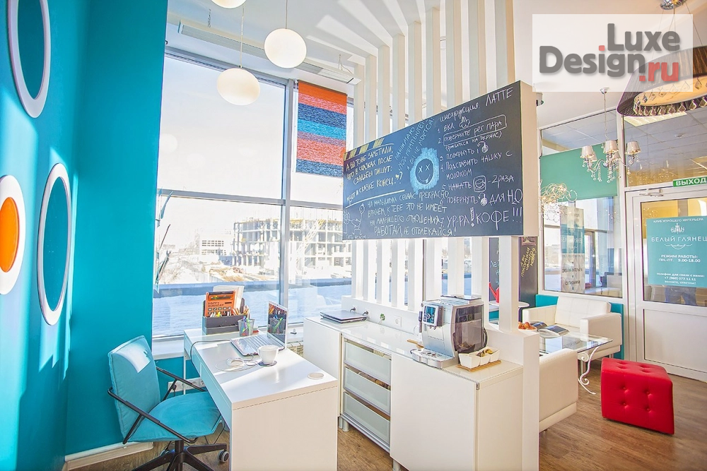 Дизайн интерьера офиса "Клуб хорошего интерьера Белый Глянец" (фото 5)